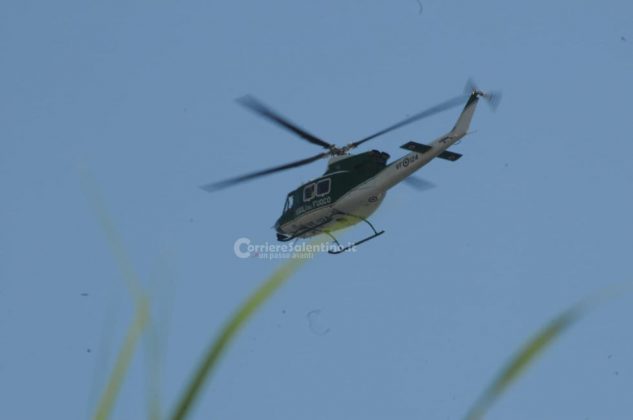 Cadavere in mare, scattano le ricerche nel basso Salento: sulla scogliera trovata l'auto del disperso - Corriere Salentino