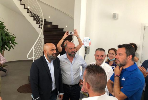 Salvini nel Sud Salento. Bordate a Emiliano: “Fa accordicchi perché ha paura”. La competizione con i fittiani - Corriere Salentino