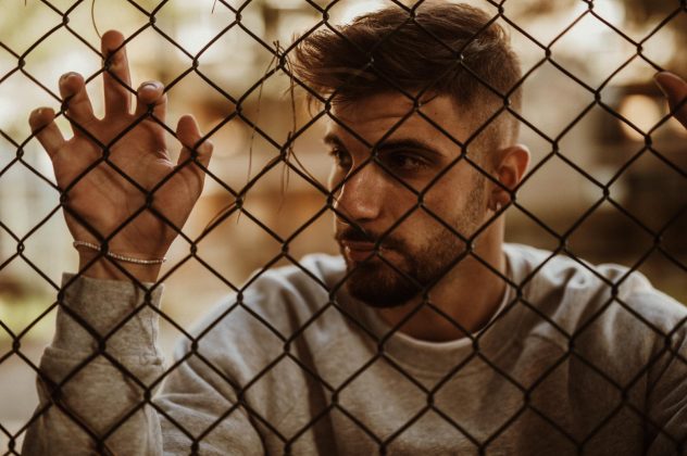 Santo Nueve, il “calciatore-trapper” salentino segna un nuovo gol nel mondo della musica - Corriere Salentino