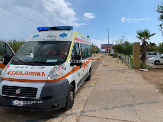 Tromba d'aria in spiaggia, lidi devastati e turisti feriti - Corriere Salentino