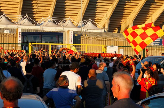 Il Lecce perde in casa contro il Parma e torna in serie B - Corriere Salentino