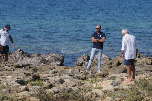 Tragico bagno al mare di sera: ritrovato cadavere all'alba. Malore fatale per un 80enne - Corriere Salentino