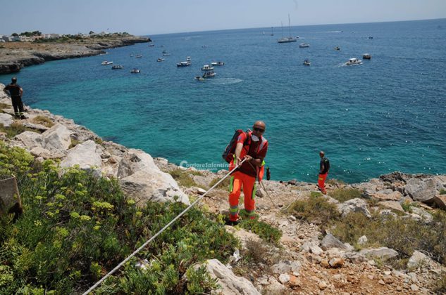 Cade sulla scogliera in una zona impervia: elicottero per soccorrerlo. In ospedale 61enne - Corriere Salentino