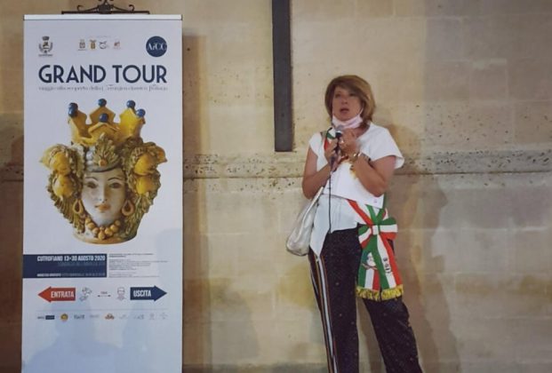 Cutrofiano, inaugurato il Grand Tour della Ceramica classica italiana - Corriere Salentino