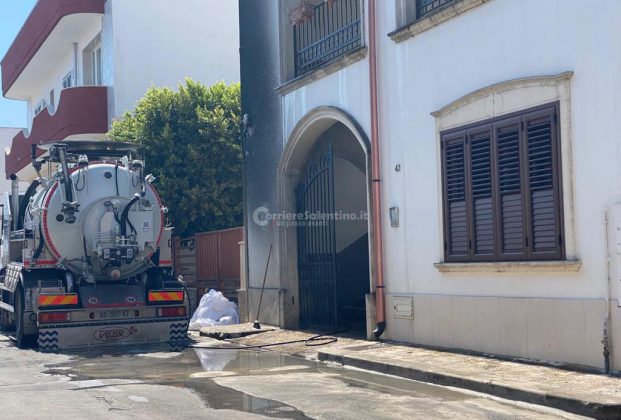 Auto a fuoco nella notte: brucia l’Audi dell’ex assessore della giunta Mazzotta - Corriere Salentino