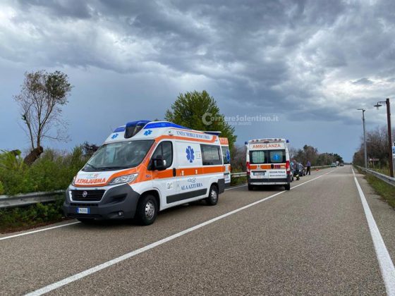 Violento impatto tra auto e camper: 33enne resta incastrata. Corsa in ospedale - Corriere Salentino