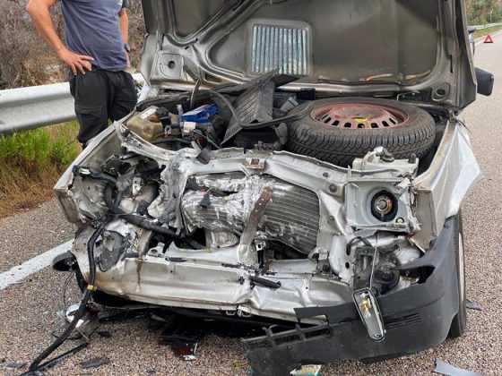 Violento impatto tra auto e camper: 33enne resta incastrata. Corsa in ospedale - Corriere Salentino