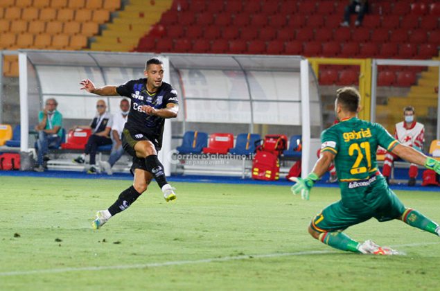 Il Lecce perde in casa contro il Parma e torna in serie B - Corriere Salentino