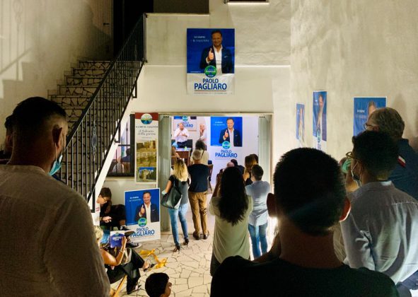 Paolo Pagliaro accanto a Cristina Rota: inaugurata la sede di Corigliano D’Otranto - Corriere Salentino