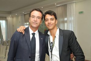 De Cruto racconta la sua sfida per le regionali con due hashtag: “#Laforzadiunsogno #amiciziachecilega” - Corriere Salentino