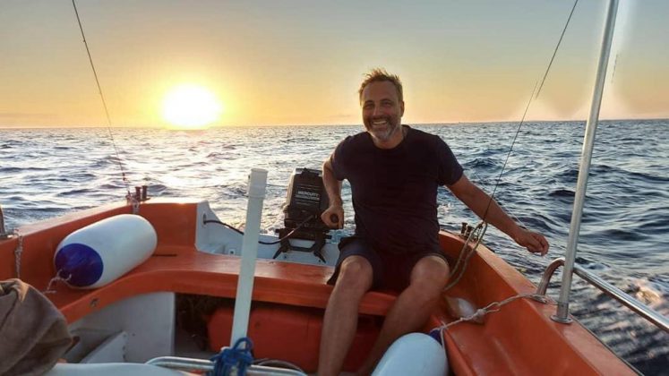 Muore Alex Rizzo, detto Papela, lo storico proprietario del “Baretto”, per una caduta: stava lavorando da solo - Corriere Salentino