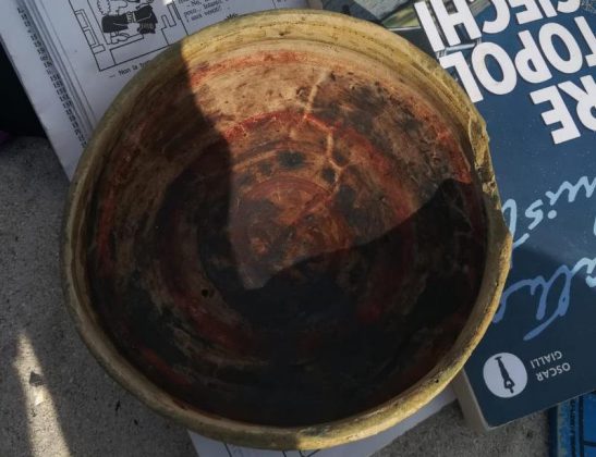 Sant'Isidoro, turista trova in mare un reperto del XIV secolo - Corriere Salentino