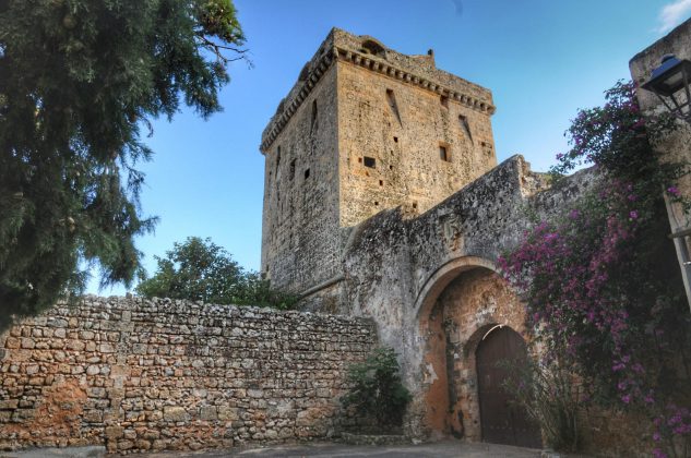 Alla scoperta del Salento: La Torre Capece di Barbarano del Capo - Corriere Salentino