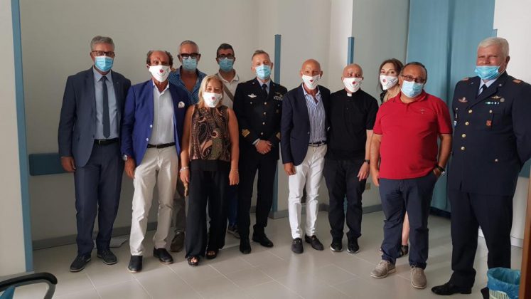 Una Risonanza Magnetica colorata per il Polo Oncologico di Lecce. Don Gianni Mattia: “Un ospedale a misura di bambino" - Corriere Salentino