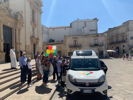 Aria di festa a Galatina per la consegna dell’auto di Cuore Amico a Filippo - Corriere Salentino