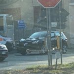 Violento schianto all'incrocio tra auto e moto, giovane centauro in ospedale con "codice rosso" - Corriere Salentino