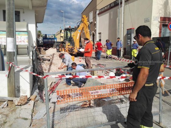 A lavoro sulla rete elettrica: operaio 62enne resta folgorato da una scarica. Corsa in ospedale - Corriere Salentino