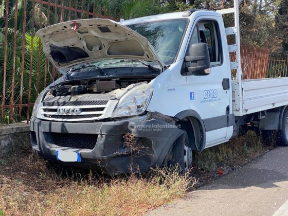 Tremendo schianto con un furgone, 70enne viene sbalzato dall'Ape e muore: inutili i soccorsi - Corriere Salentino