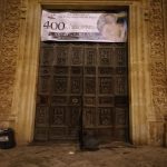 Tenta il furto in Chiesa nel giorno di festa e danneggia l'antico portone in legno: arrestato 36enne - Corriere Salentino