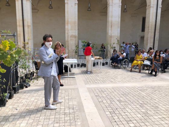 “Smart Graduation day”, un tributo per chi si è laureato durante il lockdown. Leo: “Pronti per ripartire” - Corriere Salentino