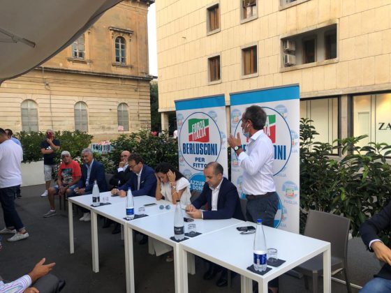 Tour di Ronzulli a Lecce con tutti i candidati di FI: “Le regionali pugliesi fondamentali sullo scacchiere romano” - Corriere Salentino