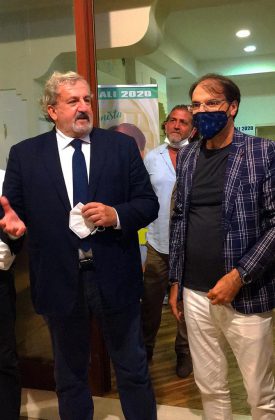 Emiliano esalta l’ala moderata della sua coalizione: “Mazzei è un galantuomo di raffinata competenza” - Corriere Salentino