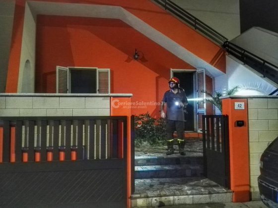 Dimentica la termocoperta accesa, in casa divampa l’incendio: tragedia sfiorata nel Capo di Leuca - Corriere Salentino