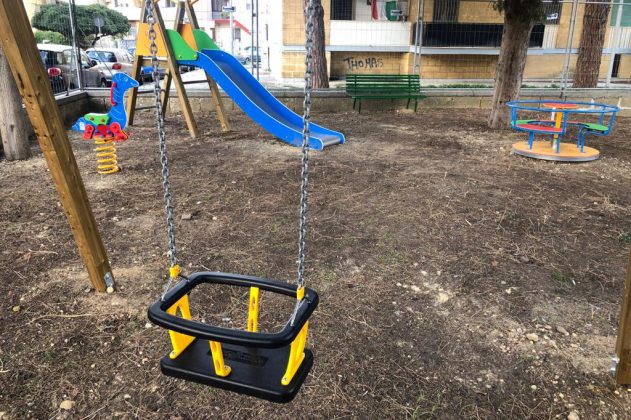 Il Lions Club Lecce Messapia dona arredi e parco giochi all’Associazione “Amici Miei” - Corriere Salentino