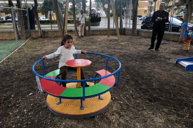 Il Lions Club Lecce Messapia dona arredi e parco giochi all’Associazione “Amici Miei” - Corriere Salentino