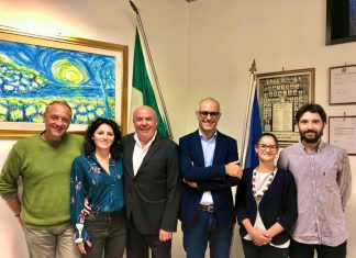 Destra e sinistra spaccate a Surbo. Trio in campo con una parte del Pd. C’è chi pensa a Paladini. Gentile pronta alla corsa per sindaca. D’Antini cerca di unire il centrodestra. M5S attendista.