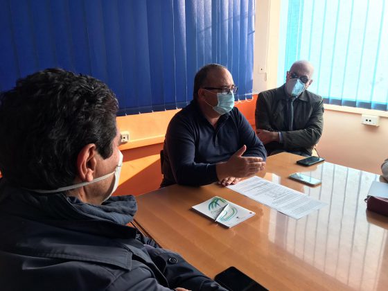 Medici in fila per pochi vaccini, la protesta a cui ha partecipato la Lega e le rassicurazioni di Rollo - Corriere Salentino