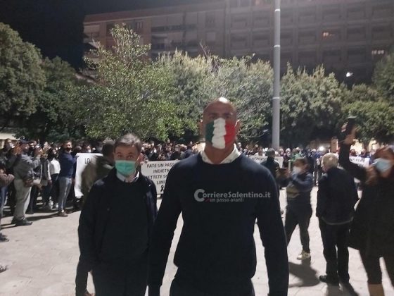 Anche a Lecce cresce la protesta nata sui social di commercianti, gestori di locali: tutti in piazza - Corriere Salentino