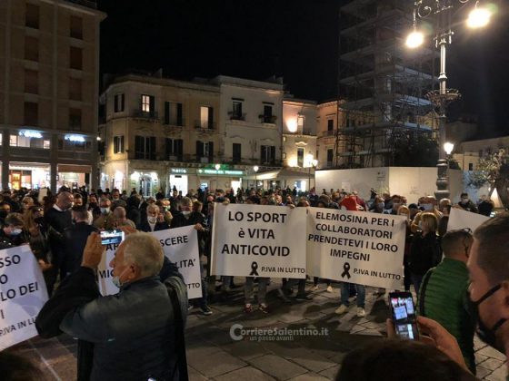Anche a Lecce cresce la protesta nata sui social di commercianti, gestori di locali: tutti in piazza - Corriere Salentino