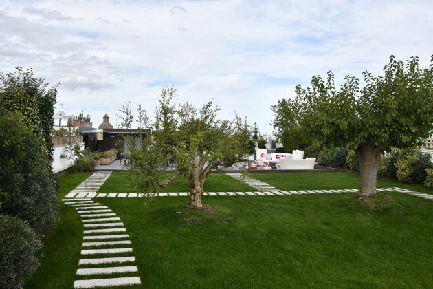 “Terrazza BN": inaugurata, nel centro storico, la prima terrazza della città in collaborazione con Campari - Corriere Salentino