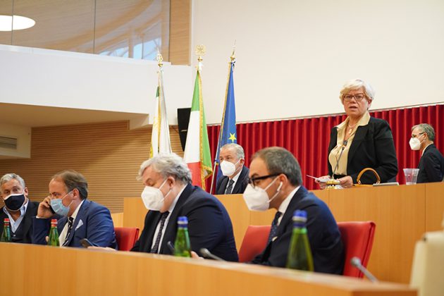 Puglia, M5S con la maggioranza Emiliano: Casili vicepresidente, Capone prima presidente donna - Corriere Salentino