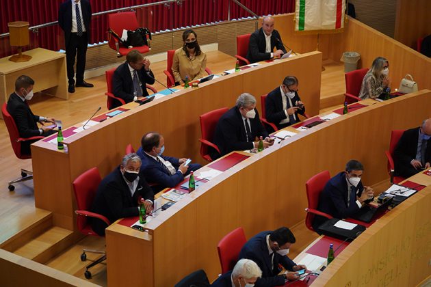 Puglia, M5S con la maggioranza Emiliano: Casili vicepresidente, Capone prima presidente donna - Corriere Salentino