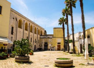 Risveglio shock in città, uomo viene ritrovato impiccato