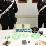 Gettano la droga dal finestrino durante l'inseguimento: presi. A Squinzano altro arresto per spaccio - Corriere Salentino