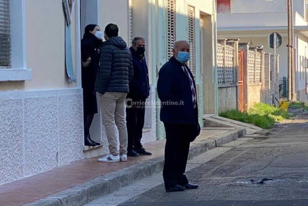 Divampa incendio in casa, uomo di 92 anni muore carbonizzato - Corriere Salentino