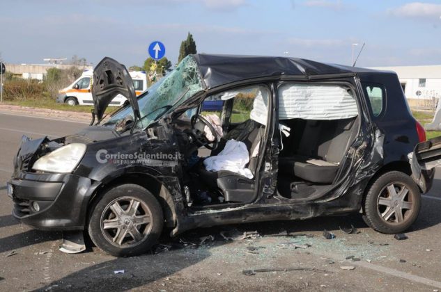 Violento scontro tra auto e camion sulla statale: ferita 51enne, in codice rosso - Corriere Salentino