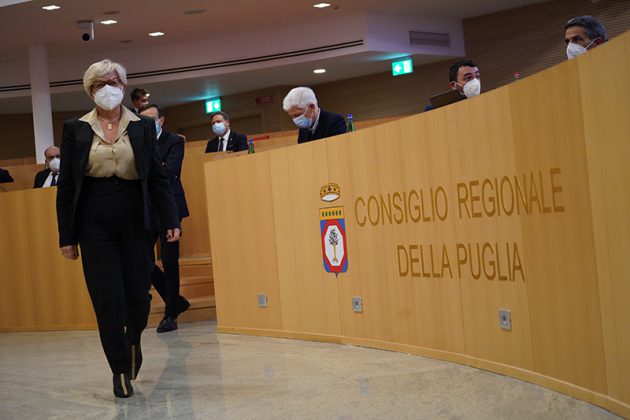 Puglia, M5S con la maggioranza Emiliano: Casili vicepresidente, Capone prima presidente donna - Corriere Salentino