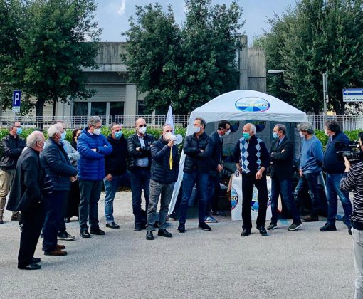 Il Movimento Regione Salento presidia l’ospedale di Galatina: “Vogliamo risposte” - Corriere Salentino