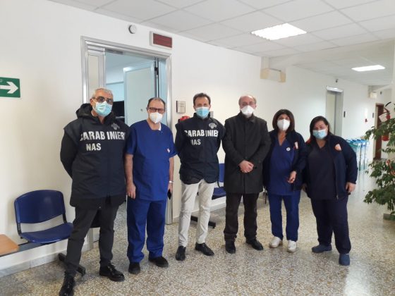 V-day, il giorno della svolta nella lotta al covid-19: ecco le immagini e le voci. Ora la vaccinazione di massa - Corriere Salentino