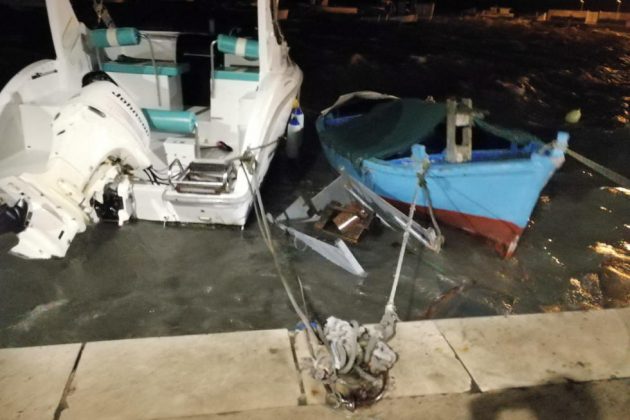 Raffiche di scirocco nella notte, a picco una ventina di imbarcazioni sul lungomare di Porto Cesareo - Corriere Salentino