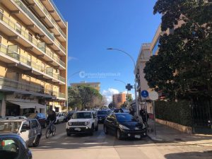 Zona arancione fino al 30 dicembre, tra file interminabili alle poste e traffico: ecco cosa si può fare - Corriere Salentino