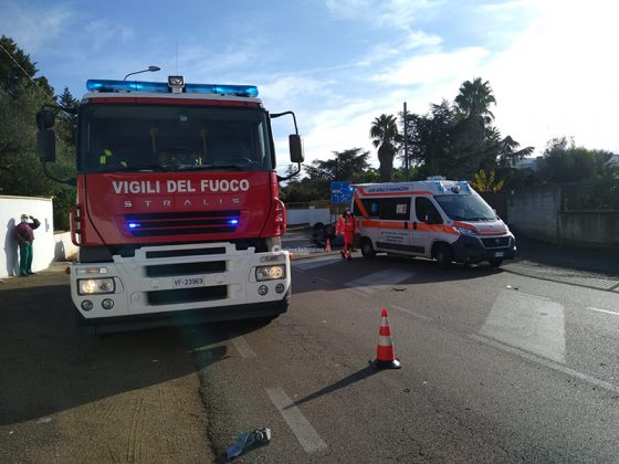 Schianto nei pressi del Velodromo, auto abbatte un muro e poi si ribalta: conducente miracolato - Corriere Salentino