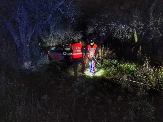 Fuori strada con l'auto, violento schianto contro un albero: due feriti in ospedale - Corriere Salentino
