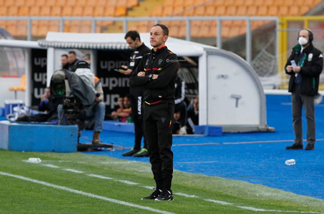 Giallorossi non pervenuti, Lecce-Pisa 0-3 - Corriere Salentino