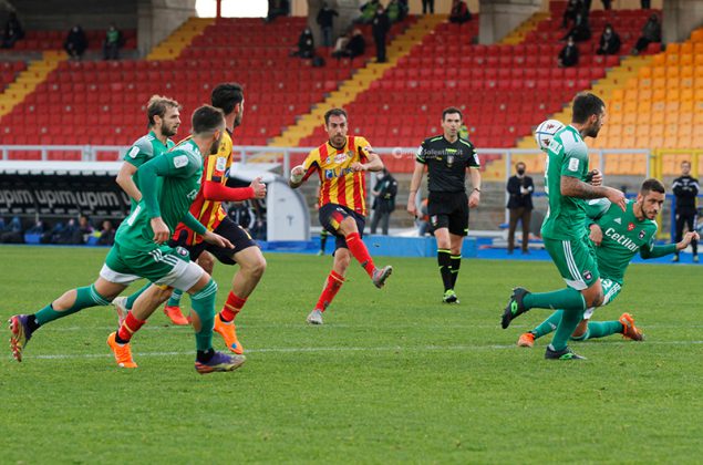 Giallorossi non pervenuti, Lecce-Pisa 0-3 - Corriere Salentino