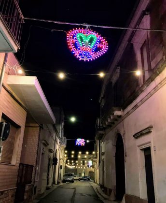 Le luminarie di Caprarica firmate dai bambini - Corriere Salentino